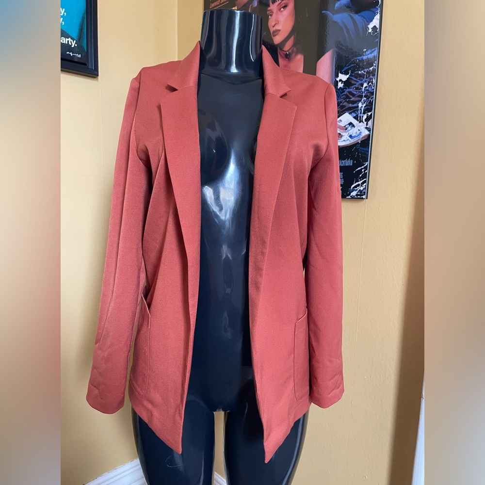 Women’s H&M Blazer ( 2 )